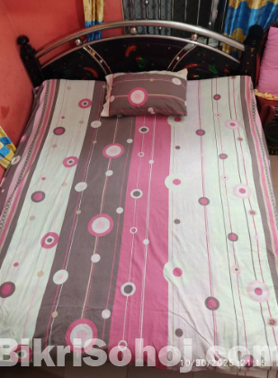 ব্যবহৃত ডাবল খাট বিক্রি হবে